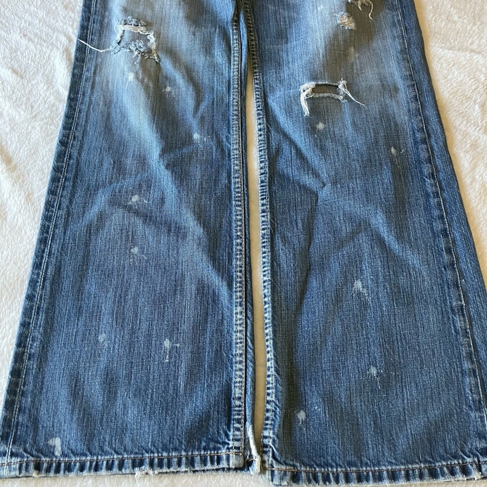BKE Tyler Distressed Jeans - Picture 4 of 10
